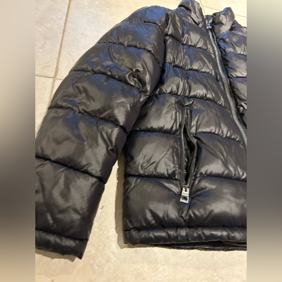 Men’s size XL black Guess puffer jacket - Picture 2 of 7